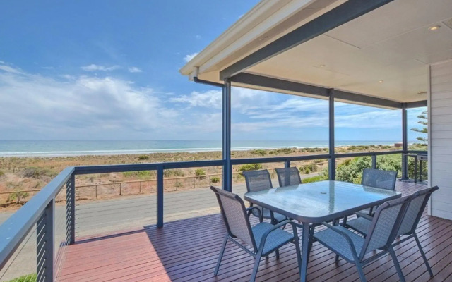 Silver Sands Escape