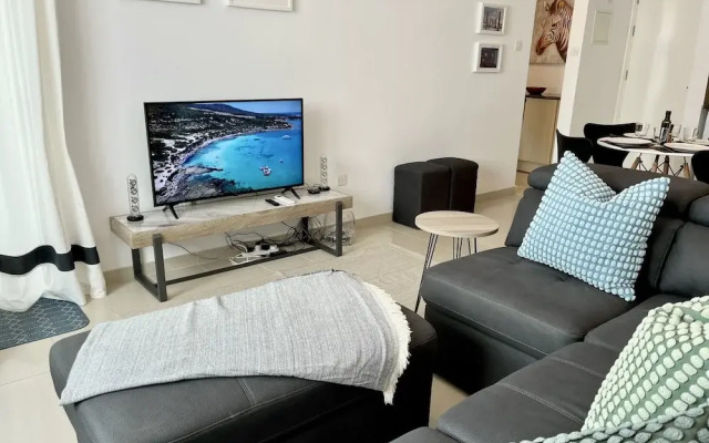 60 KAP - Stay Chromata Lagoon Apartment