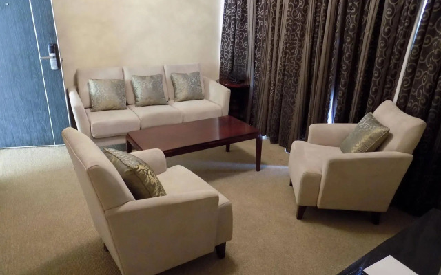 Caravel Suites