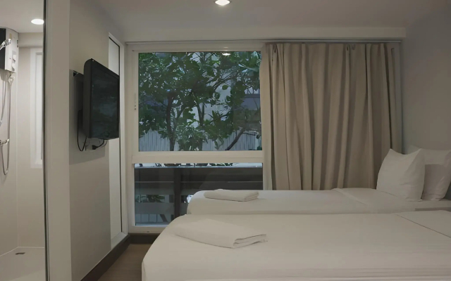 Nantra Sukhumvit 39 Hotel