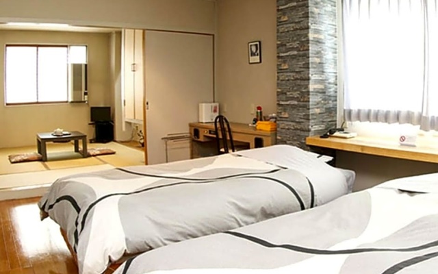 Resort Hotel Front Stage - Vacation STAY 95408v – Guest Rooms – Otari