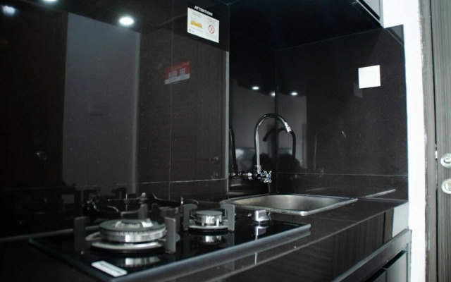 Elegant And Comfort Studio Amazana Apartment Serpong