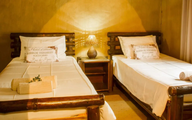 LittleBush Private Lodge