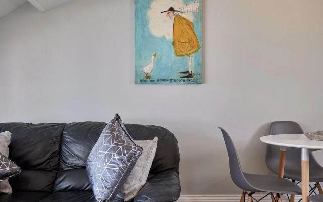 Apartment 4 at Khyber
