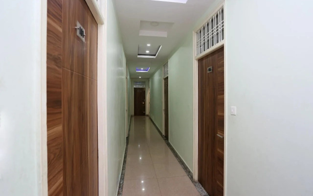VMS Royal Inn By OYO Rooms