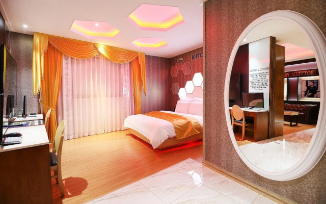 K Luxury Hotel