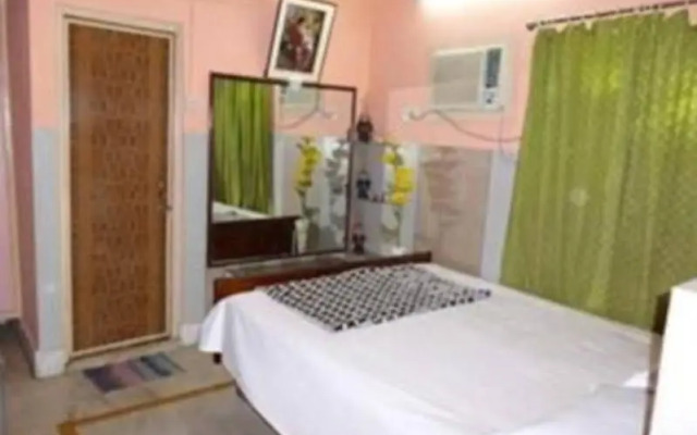 Chaya Neer Guest House