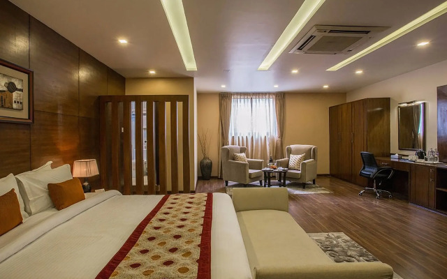 Yatri Suites and Spa