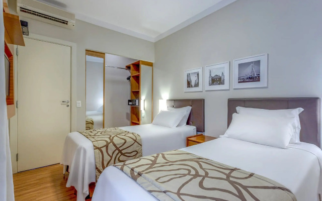 H4 Hotel Opera Jardins