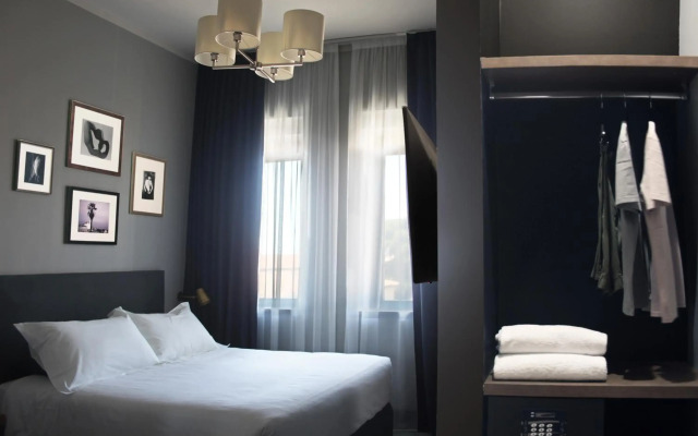c-hotels Joy