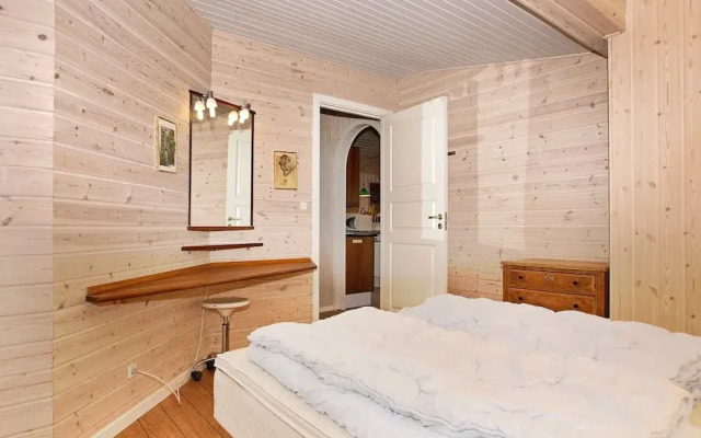 6 Person Holiday Home in Hemmet