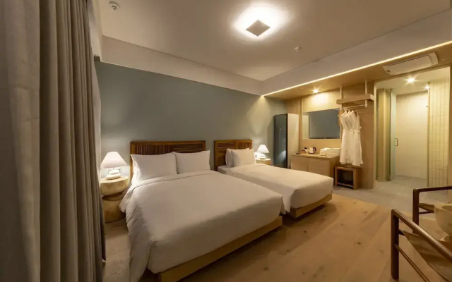 Haeundae Hound Signature Hotel