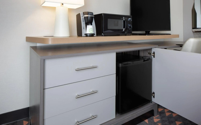 Holiday Inn Hasbrouck Heights-Meadowlands by IHG