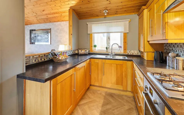 Host Stay Cairnswood Lodge