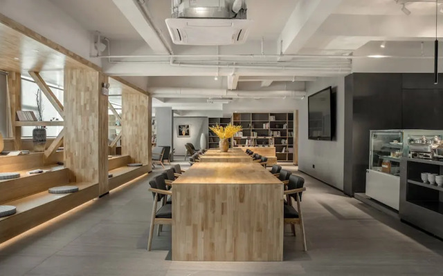 Shuge Arts Hotel