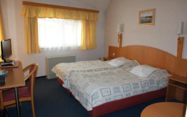 Hotel Sóház