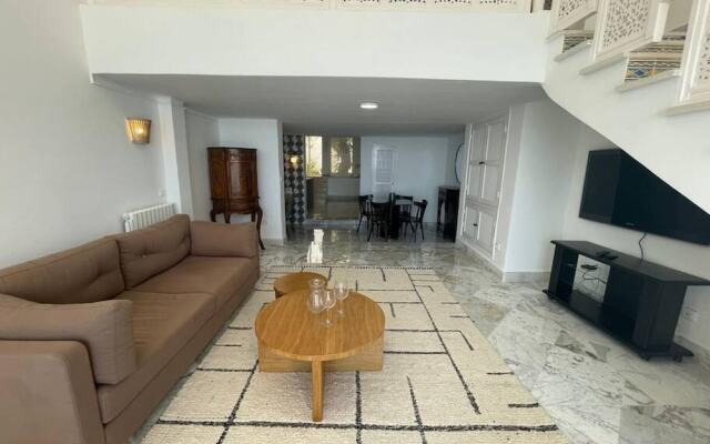 Le Paradis Bleu Luxueux Duplex Avec vue mer