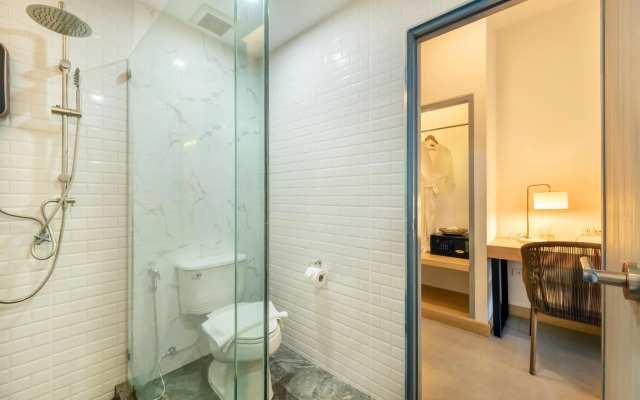 Ai Pai Hotel