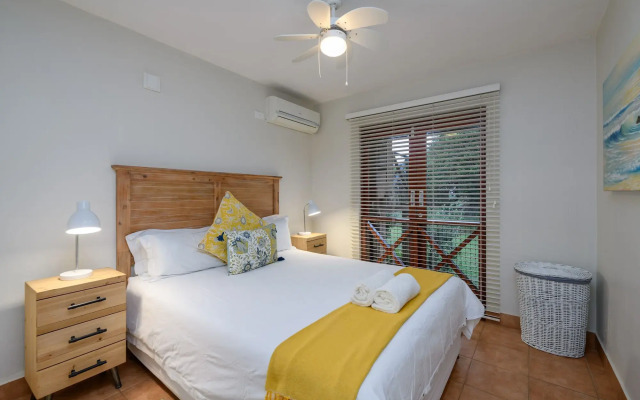 San Lameer Villa Rentals 14105