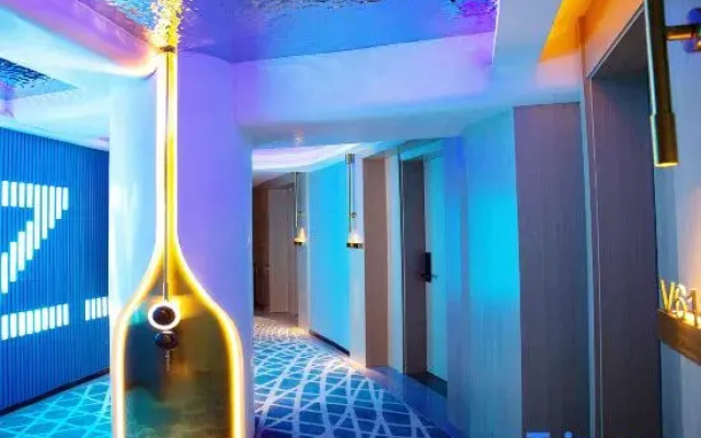 Yazhijia Zhixiang Hotel (Hengshan Branch)