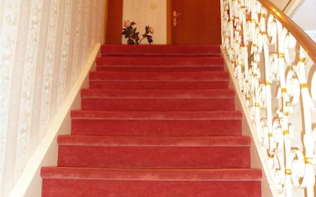 Hocher Hotel