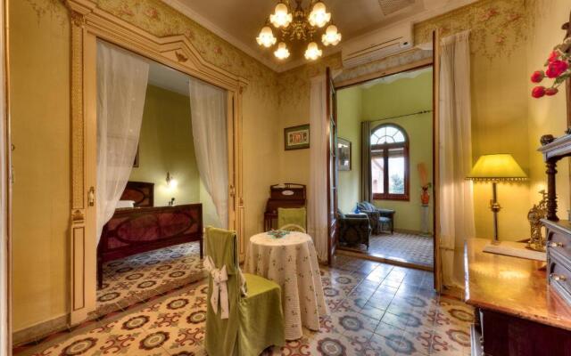 Hotel Casa Ceremines