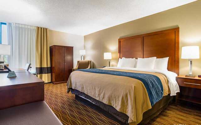 Comfort Inn & Suites Durham near Duke University