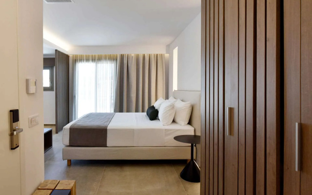 Anais Milos Suites