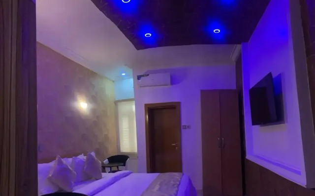 Roses Regency Hotel and Suites