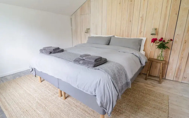 Whitehall Farm Cottage