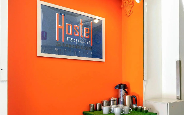 Shakespeare Backpackers Int'l Hostel