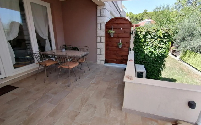 House Fidulić-app RUSTIK