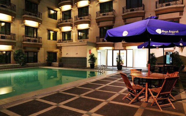 Mega Anggrek Hotel & Convention
