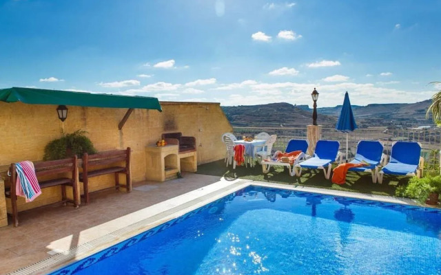Gawhra - 3 BR Villa with Private Pool - BAG 49938