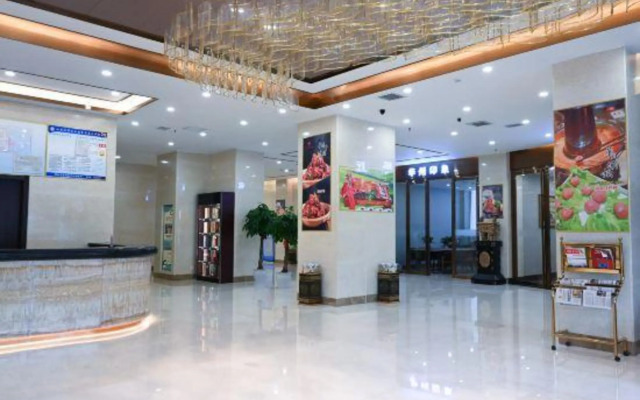 Huazhou Hotel