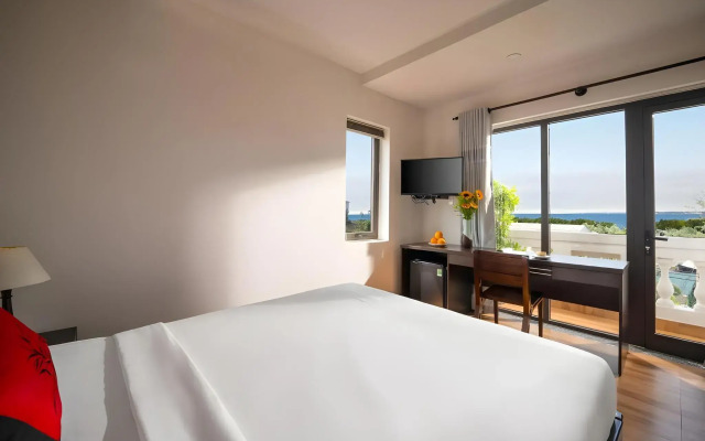 Viet Long Hoi An Beach Hotel