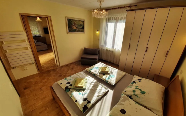 Apartment Zonir with sauna
