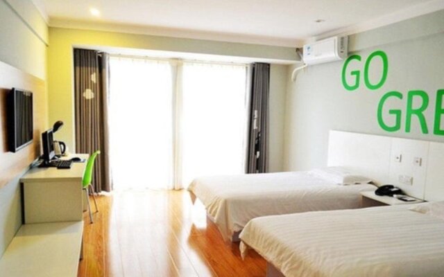 Motel Wuhan East Xihu Qixiong Road