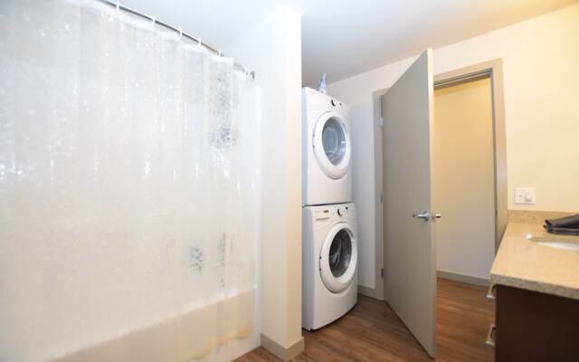 Capitol Hill Suites by Luxe Hubs