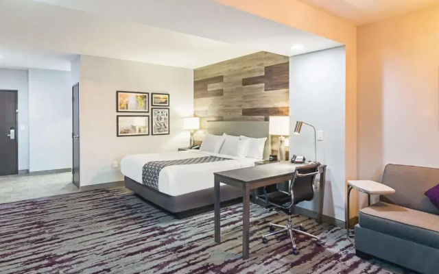 La Quinta by Wyndham Dallas - Wylie