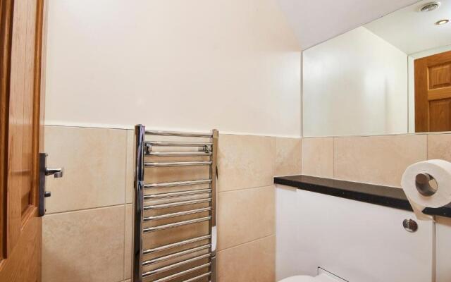 The Stunning Central Jewels Of Bath - Sleeps 24!
