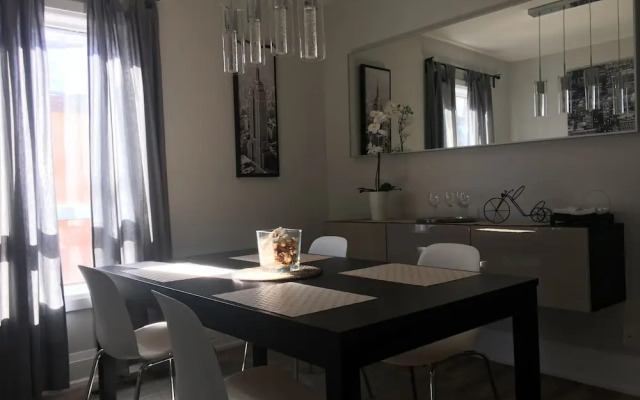 Kensington Suites