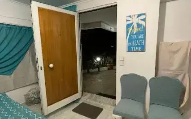 Beach Front Garden Studio at Voula - Athenian Riviera
