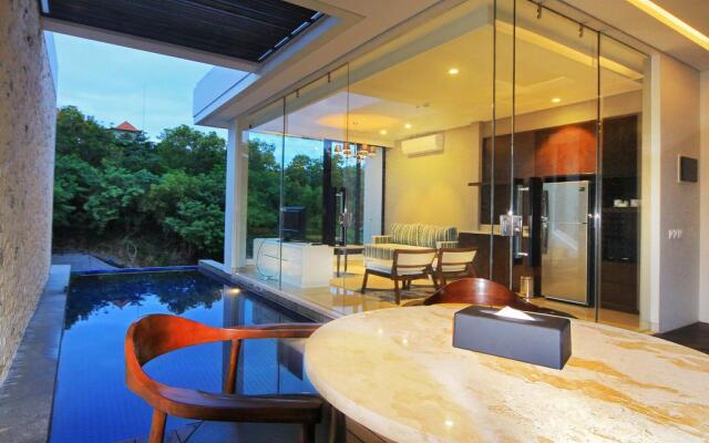 The Sterling Villas