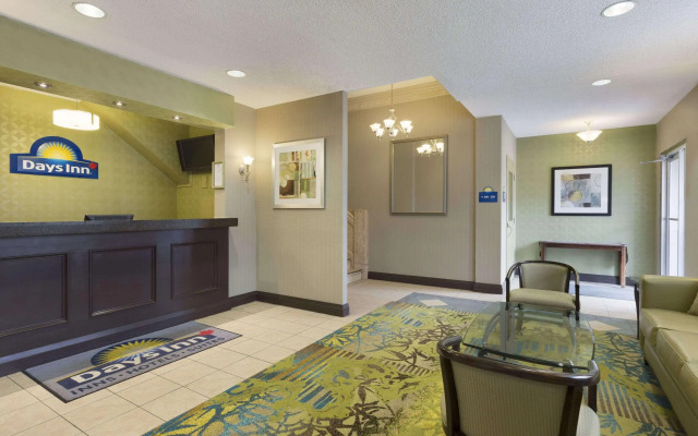 Days Inn by Wyndham Toronto East Beaches