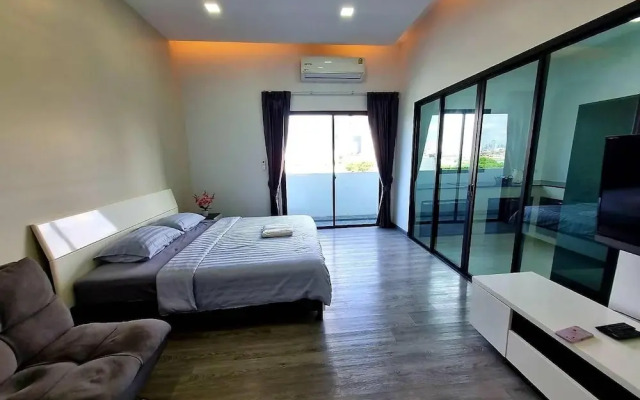Aqua Residences