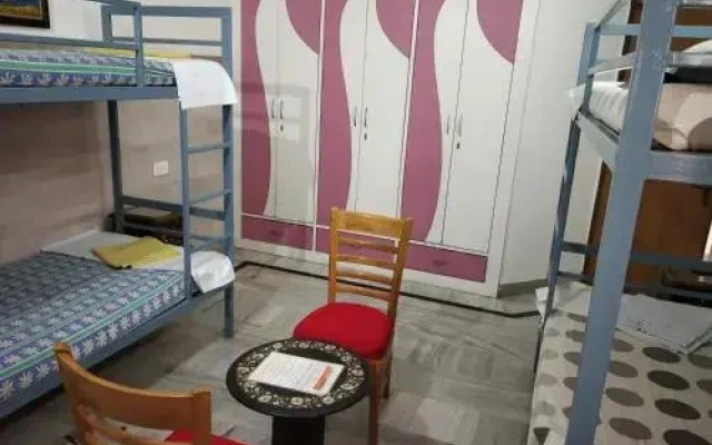 N.Homestay