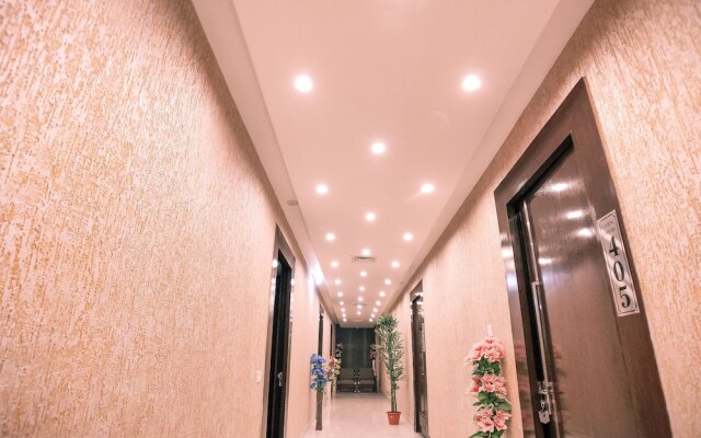 Hotel Vishnu Empire