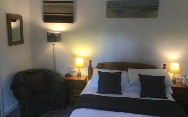 Alba Bed  Breakfast