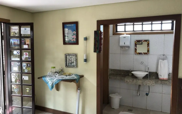 Pousada Beira Rio by OYO Rooms